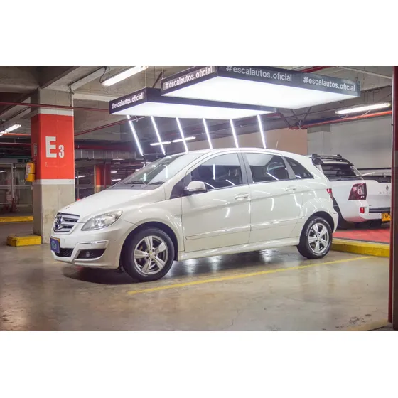 Mercedes-Benz Clase B 2012 B180