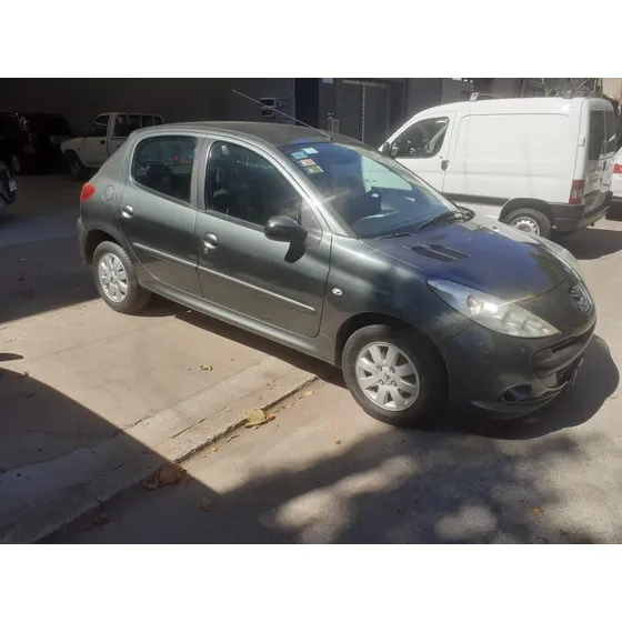 Peugeot 207 1.4 Xs