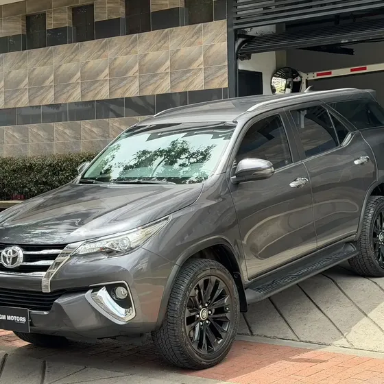 Toyota Fortuner 2020 2.7l