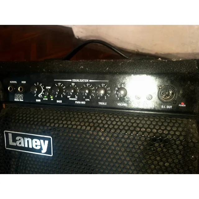 Amplificador Para Bajo Laney Rb2 Muy Bueno!!!