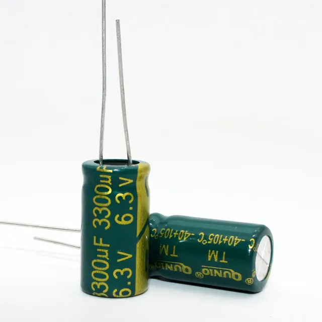 10 Condensadores Electrolíticos De 3300 Uf 6.3 V, 0.394 X 0.