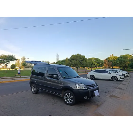 Peugeot Partner 1.6 Hdi Furgon Confort 92 5as
