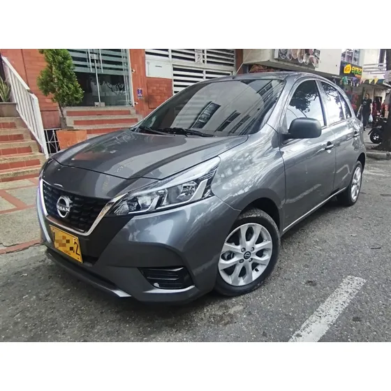 Nissan March 1.6 Sense At