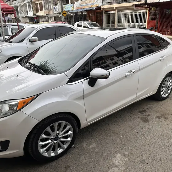 Ford Fiesta 2017 Sportback Titanium Mt