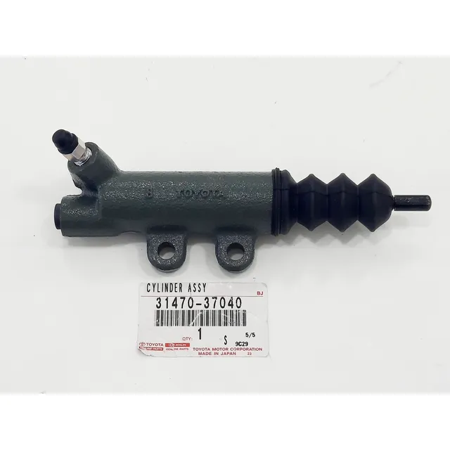 Bombin Inferior 31470-37040 Toyota Coaster 100% Original