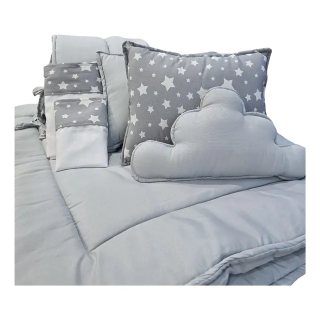 Acolchado + Chichonera + 3 Almohadones + Sábanas Funcional