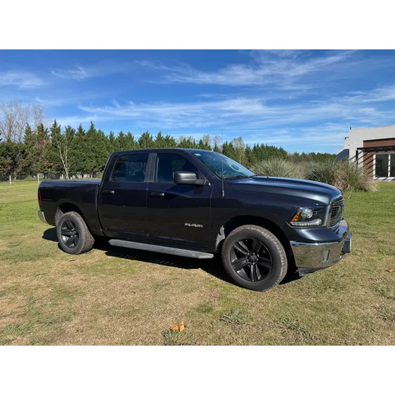 Ram 1500 5.7 Laramie Atx V8