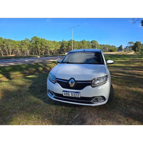 Renault Logan 1.6 Privilege 105cv
