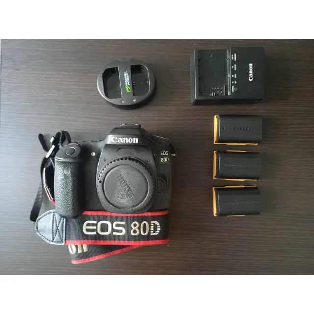 Canon 80d Dslr Como Nueva, Muy Cuidada Y Conservada 
