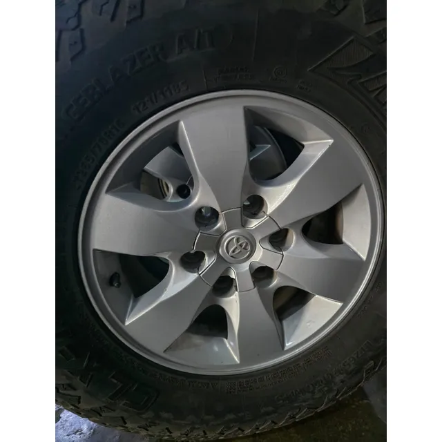 Rin 16 Rines Toyota Hilux Fortuner  265/70/16 2006 2007 2008