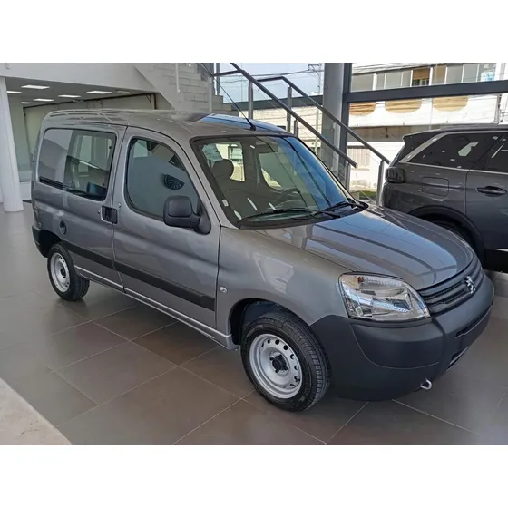 Peugeot Confort 5 Asientos Full 1.6 Hdi Confort 5as