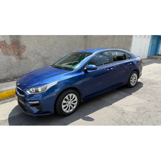 Kia Forte 2.0 L Mt