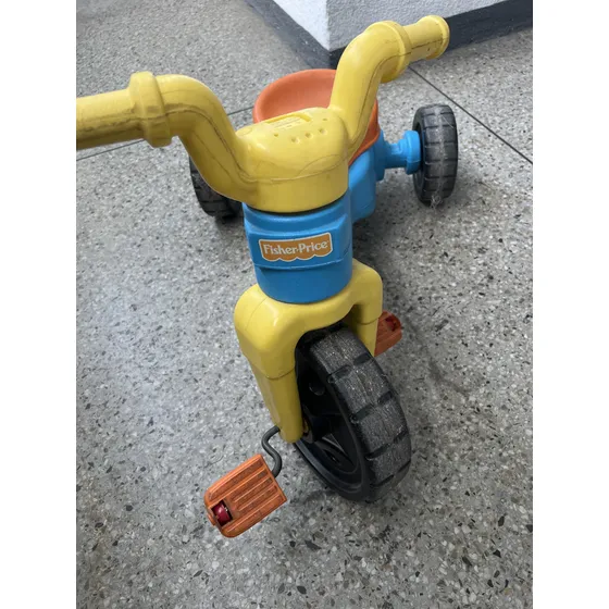 Triciclo Fisher Price Usado