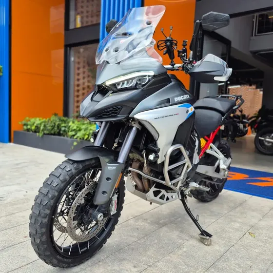 Ducati Multistrada V4 S