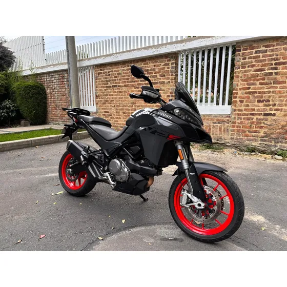 Ducati Multiestrada V2s 2022
