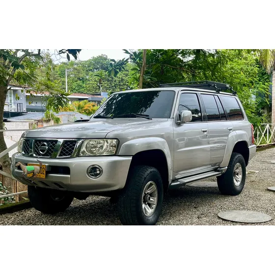 Nissan Patrol 3.0 Y61 Grx