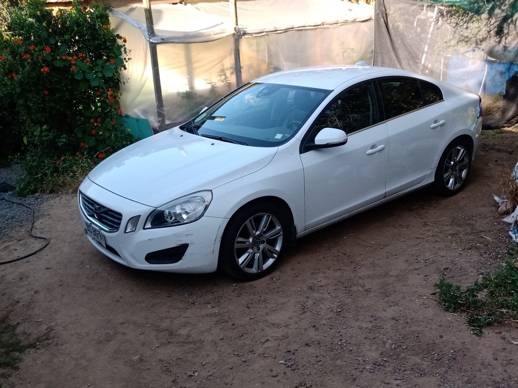 Volvo S60 T4