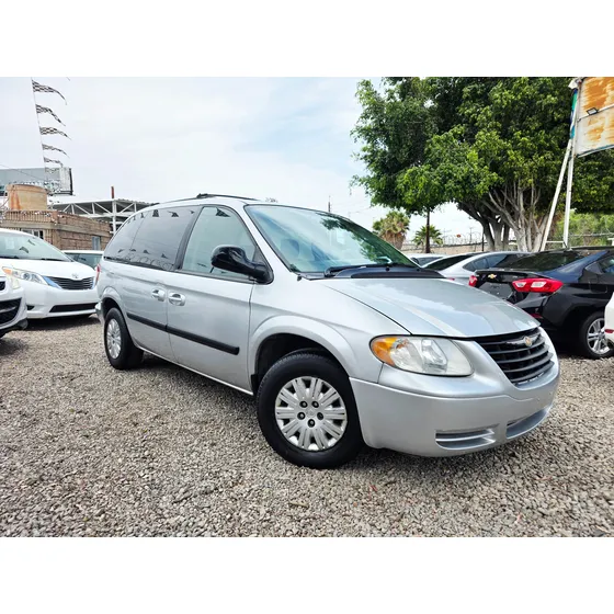 Chrysler Voyager Lx At