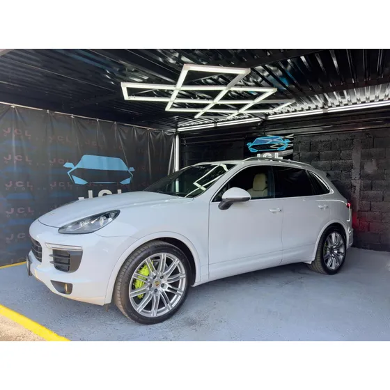 Porsche Cayenne 3.7 S At