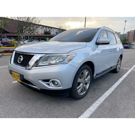 Nissan Pathfinder 3.5 R52 Exclusive