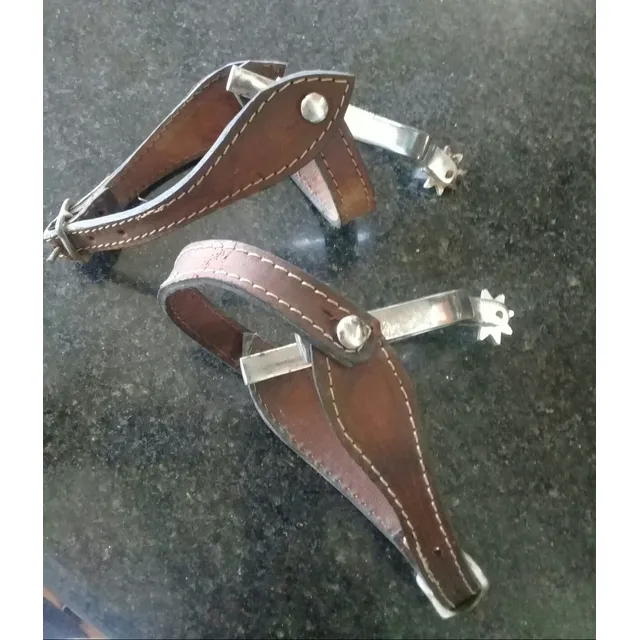 Espuelas Con Correa De Cuero Para Caballos ( El Par)