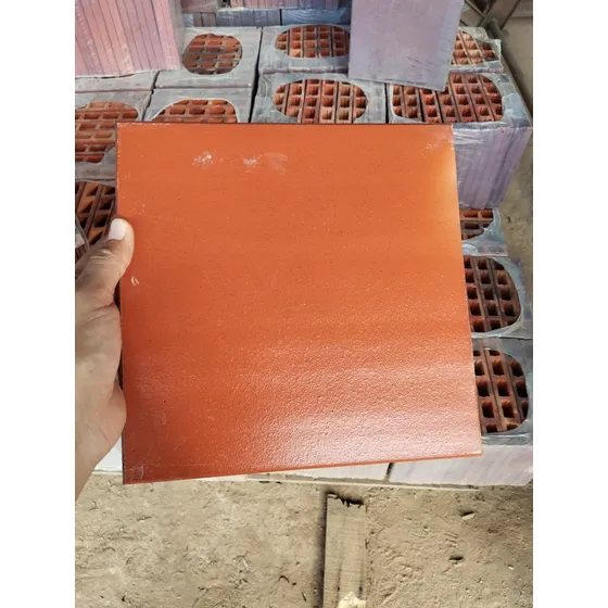 Caico Terracota Liso Rojo Brillante 25x25 Colombiano 