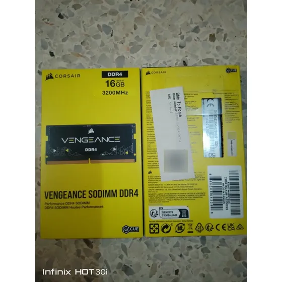 Memorias Ddr4 16gb Para Laptop Marca Corsair