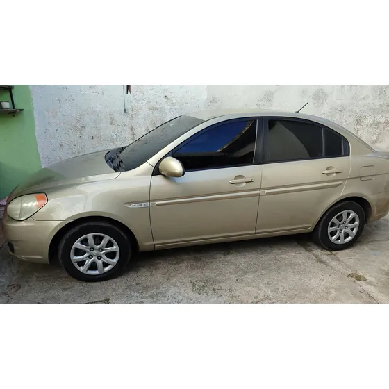 Hyundai Accent 1.4 Mt