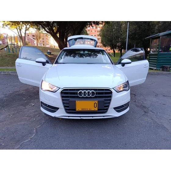 Audi A3 1.2 Attraction