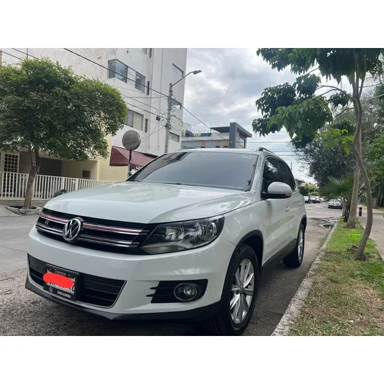 Volkswagen Tiguan 2.0 Track&fun Nave Piel At