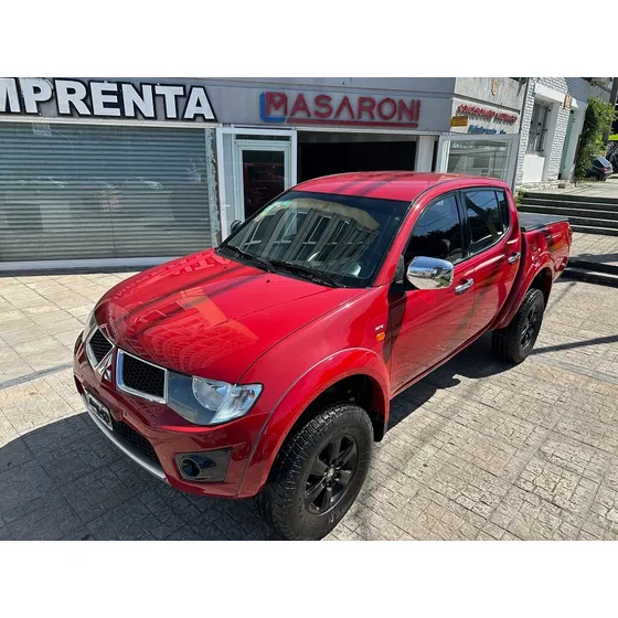 Mitsubishi L200 3.2 Cab Doble 4wd Cr 165cv At