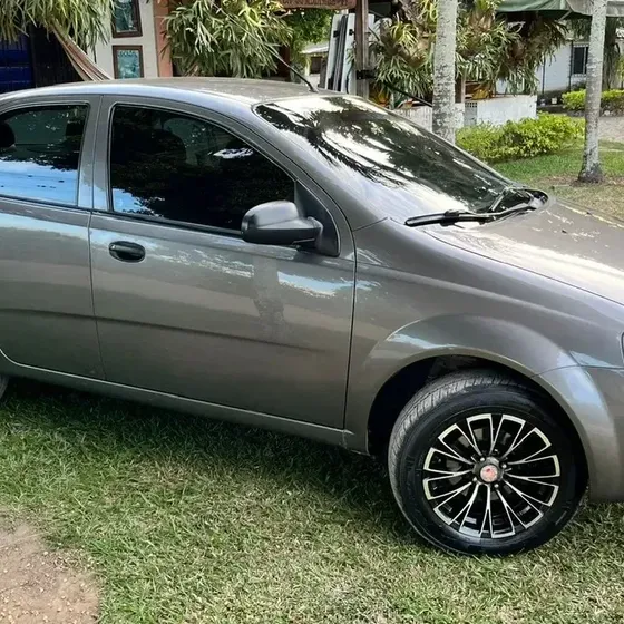 Chevrolet Aveo 2012 1.5 Family