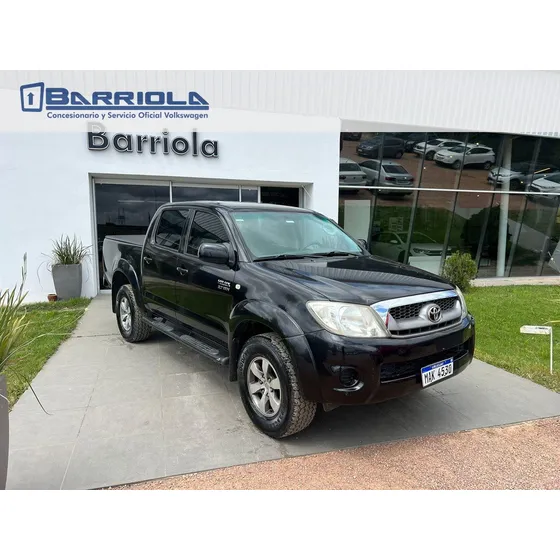 Toyota Hilux -