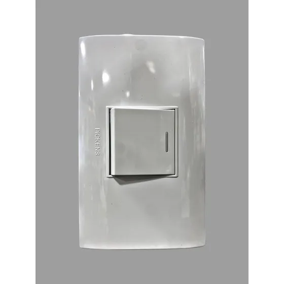 Interruptor Sencillo/ Luz Bco Pickens