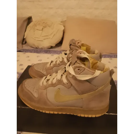 Botitas Nike Originales. Mujer.