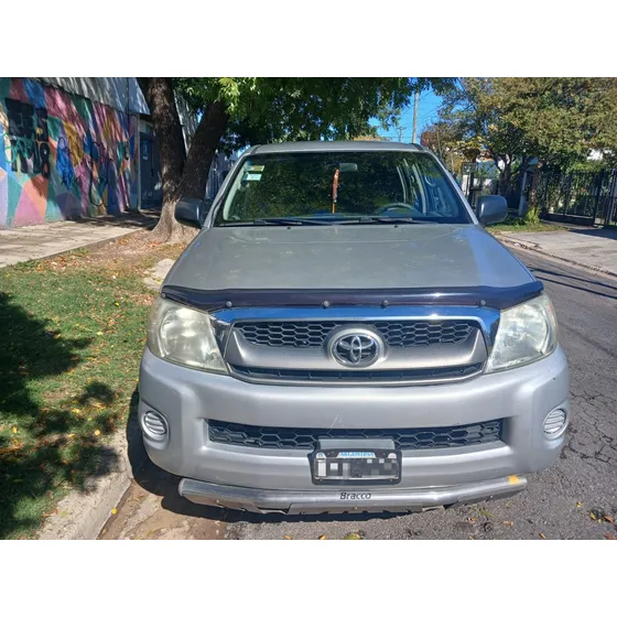 Toyota Hilux Pick-up 2.5 Dx Cab Doble 4x2 (2009)