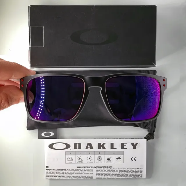 Oakley Holbrook Matte Black + Red Iridium, 100% Original
