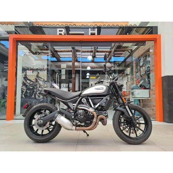 Ducati Scrambler 800 Dark 2023