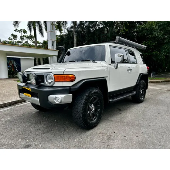 Toyota Fj Cruiser 4.0 V6 Final Edition 4x4