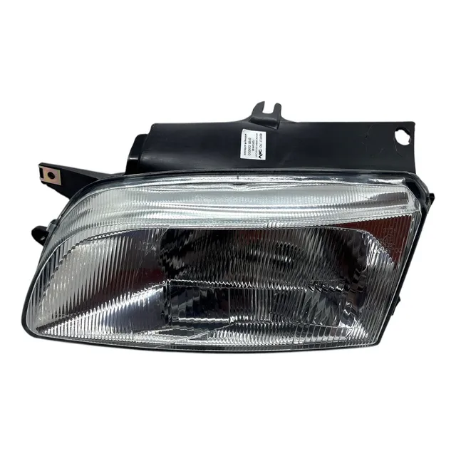Optica Izq. Berlingo 1.4/1.6/1.8/1.9/2.0 98/10 Vidrio