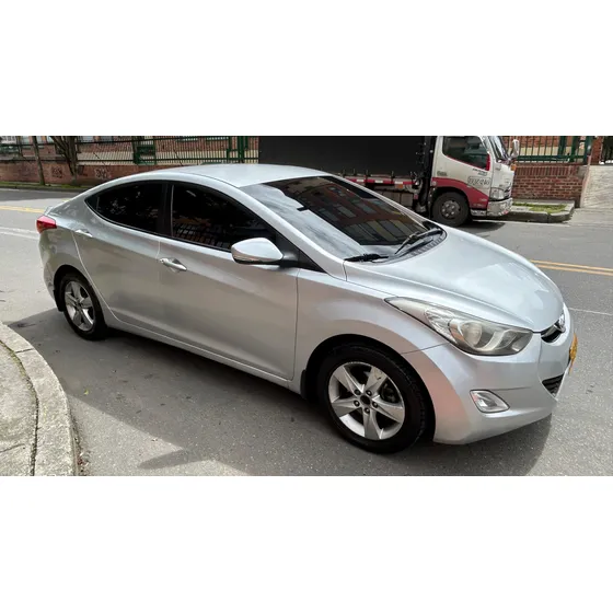 Hyundai Elantra 1.6l