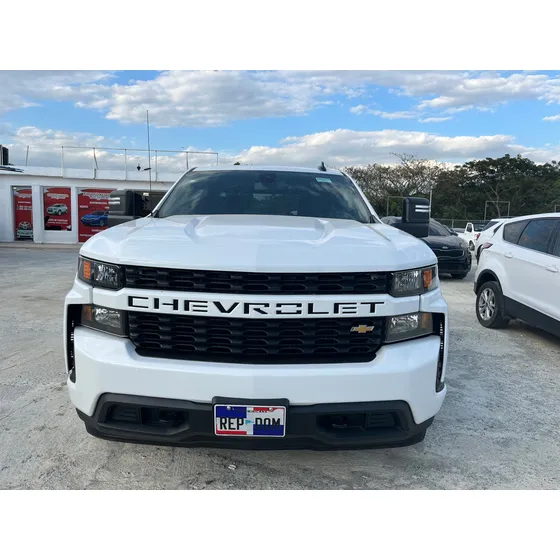 Chevrolet Silverado Americano