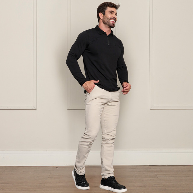 Calça Masculina Sarja Com Bolso Embutido Funcional/ Elegante Calça Masculina Sarja Com Bolso Embutido Funcional/ Elegante