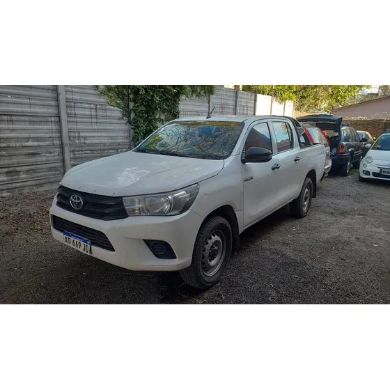 Toyota Hilux Pick-up 2.4 Cd 150cv 4x2