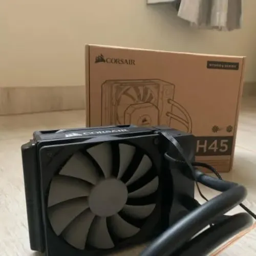 Watercooler Corsair Hydro H45