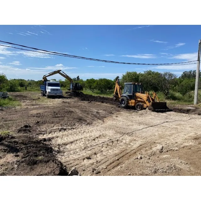 Servicio De Alquiler De Retroexcavadora Y Otras Maquinas.