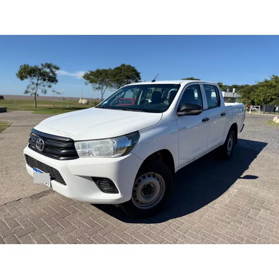 Toyota Hilux Pick-up 2.4 Cd Dx 150cv 4x4