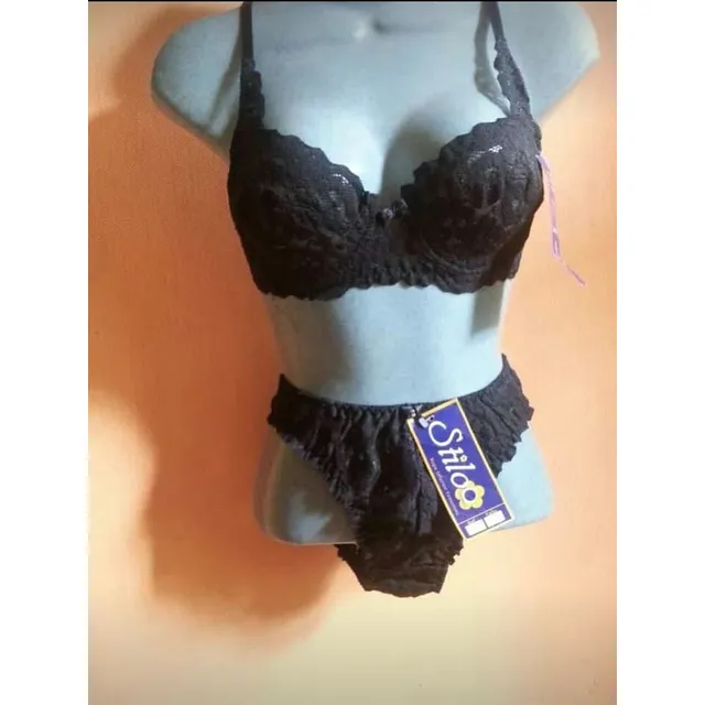 Juego De Ropa Interior Sostén 32 Talla S Us  $10,00