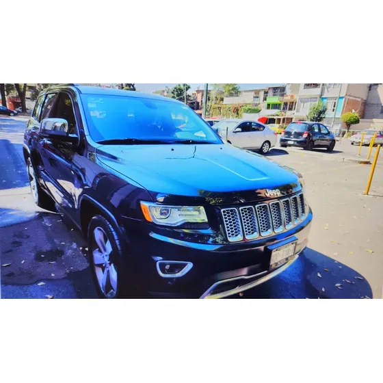 Jeep Grand Cherokee 5.7 Limited Lujo 4x2 Mt