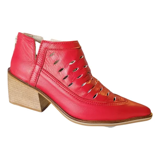 Bota De Cuero Para Dama. Cala Roja 